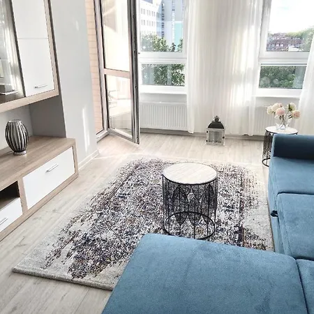 Apartment Komfortowy Z Balkonem 'platany'